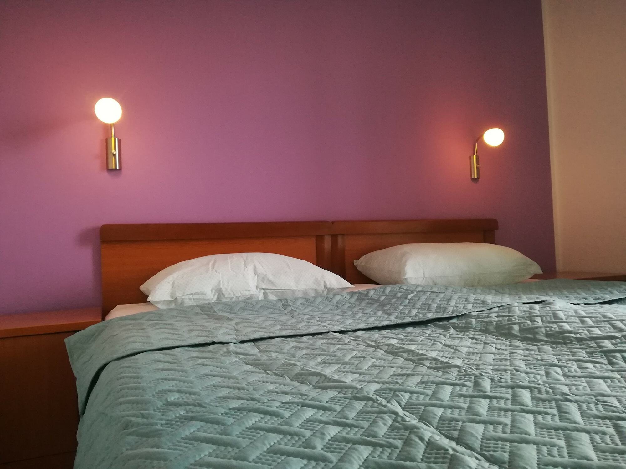 Apartments & Rooms Lavanda Malinska Bagian luar foto